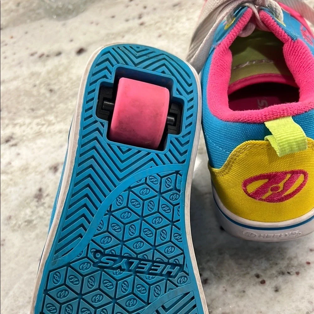 Heelys Pink and Blue Low-Top Sneakers with Wheels